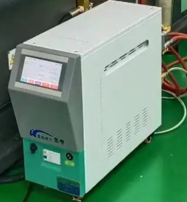 運(yùn)水式模溫機(jī)
