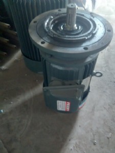 h(yun)y100l1-4/2.2kwஐ늄(dng)C(j)r(ji)