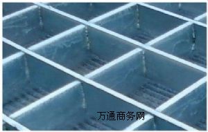 䓸