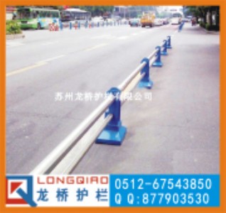 上海不銹鋼道路隔離護(hù)欄