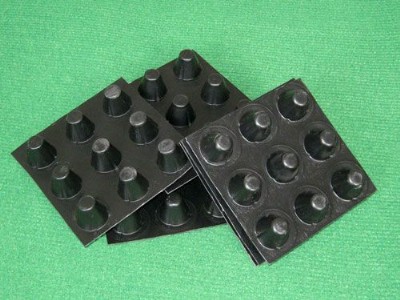 ≦淮安車(chē)庫(kù)卷材排水板≧優(yōu)點(diǎn)，大圖，價(jià)格：供應(yīng)車(chē)庫(kù)濾水板