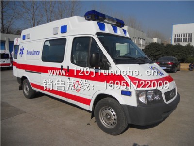 福特全順老款長軸救護車圖片