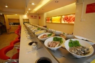 昆明回轉(zhuǎn)自助火鍋設備 昆明回轉(zhuǎn)小火鍋設備廠家