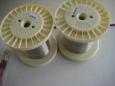 304P䓾P