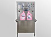 粘稠液體灌裝機(jī)、防凍液灌裝機(jī)、河南灌裝機(jī)廠家