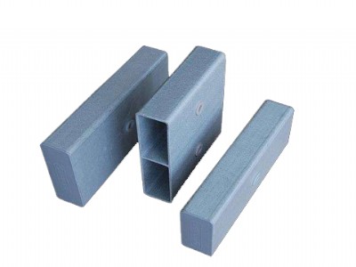 防腐檁條的質(zhì)量和使用的板材及厚度有關(guān)