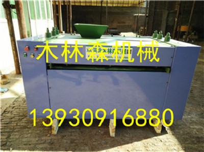 全自動膠合板刮膩?zhàn)訖C(jī)器質(zhì)優(yōu)價(jià)廉