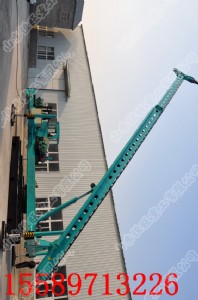液壓步履式cfg打樁機(jī)